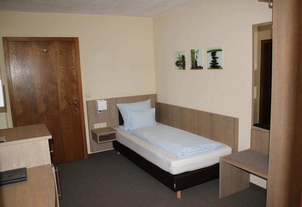 Pension Alfenz Bludenz Room photo